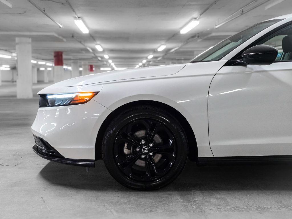 Used 2025 Honda Accord SE image 13