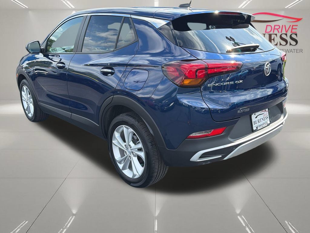 Used 2023 Buick Encore GX Preferred w/ Cold Weather Comfort Package FWD image 6