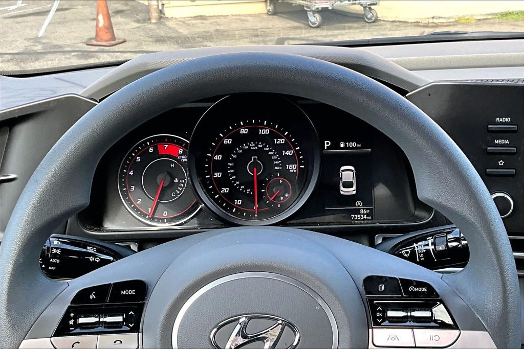 Certified 2023 Hyundai Elantra SE FWD image 13