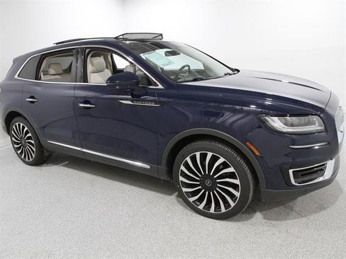 Used 2019 Lincoln Nautilus Black Label image 1