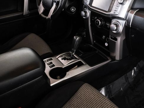 Used 2018 Toyota 4Runner SR5 image 20