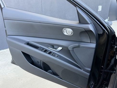 New 2026 Hyundai Elantra SE image 20