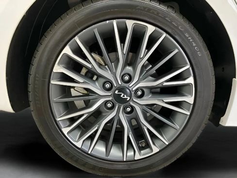 Used 2023 Kia Forte GT-Line w/ GT-Line Technology Package FWD image 26