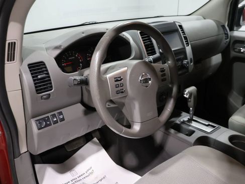 Used 2019 Nissan Frontier SV image 15