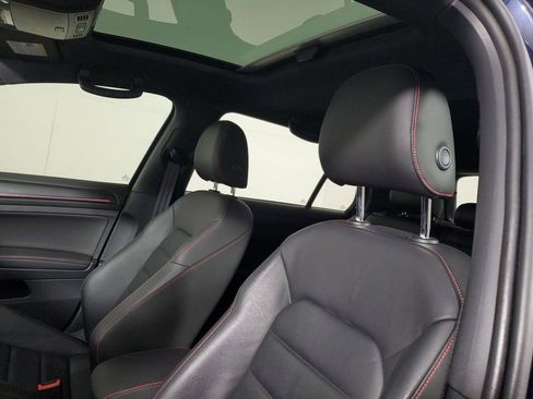 Used 2019 Volkswagen GTI Autobahn image 21
