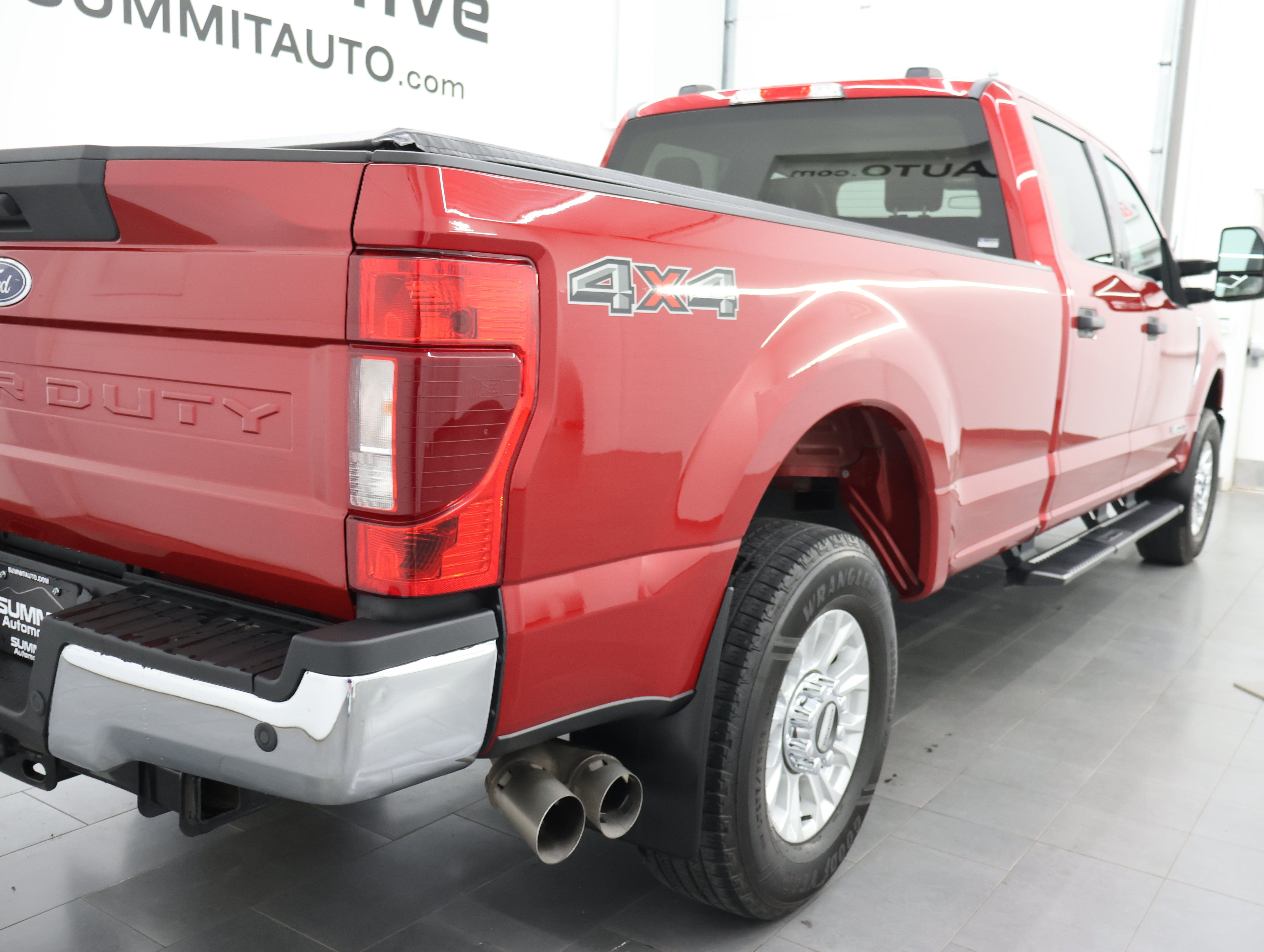 Used 2020 Ford F250 XLT w/ XLT Value Package AWD/4WD image 4