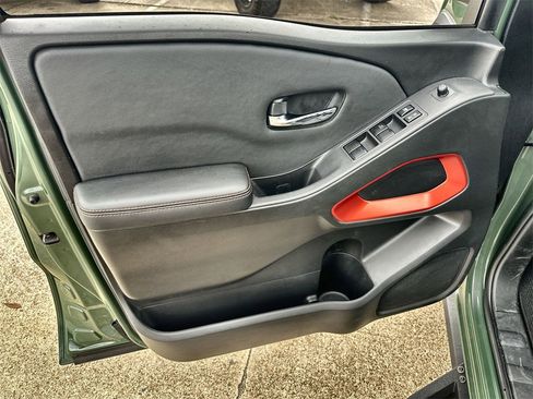 Used 2024 Nissan Frontier Pro-X w/ Pro Convenience Package image 21