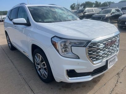 Used 2022 GMC Terrain Denali w/ Denali Premium Package