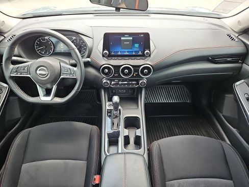Certified 2024 Nissan Sentra SR FWD image 18