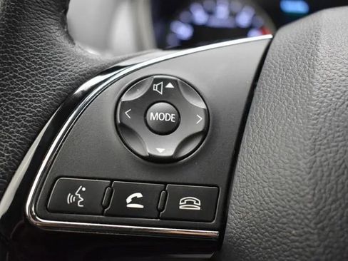 Used 2024 Mitsubishi Eclipse Cross SE image 24