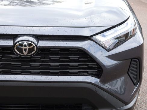 New 2025 Toyota RAV4 XLE image 15