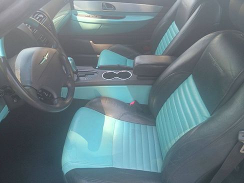 Used 2002 Ford Thunderbird RWD image 10