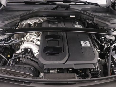 New 2026 Mercedes-Benz GLC 43 AMG 4MATIC image 9