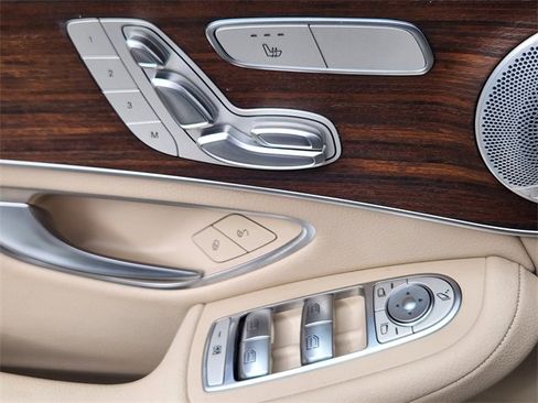 Certified 2020 Mercedes-Benz GLC 300 4MATIC image 11