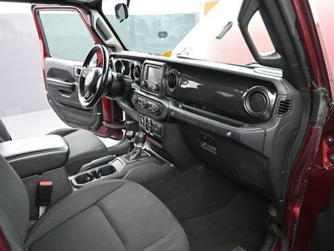 Used 2021 Jeep Wrangler Unlimited Sport AWD/4WD image 24