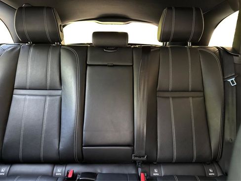 Used 2020 Land Rover Range Rover Velar R-Dynamic S image 15