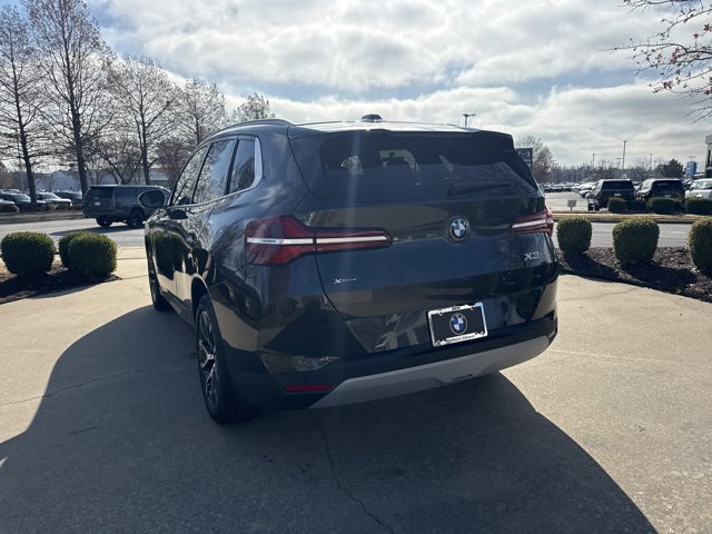 Certified 2026 BMW X3 xDrive30i w/ Convenience Package AWD/4WD image 3