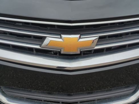 Used 2018 Chevrolet Impala Premier w/ Premier Convenience Package image 10