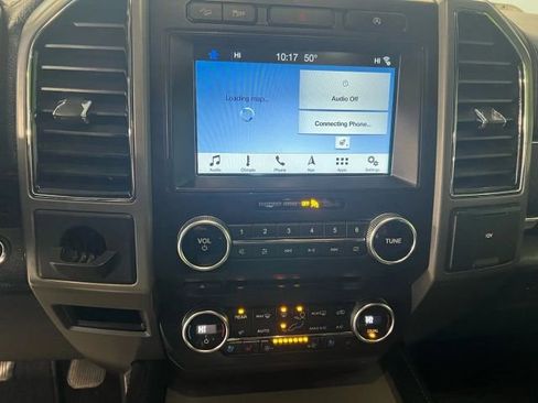 Used 2018 Ford Expedition Max XLT w/ Equipment Group 202A image 10