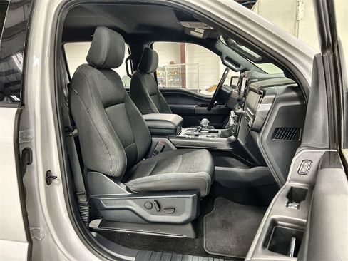 Used 2022 Ford F150 XLT w/ Equipment Group 302A High image 25