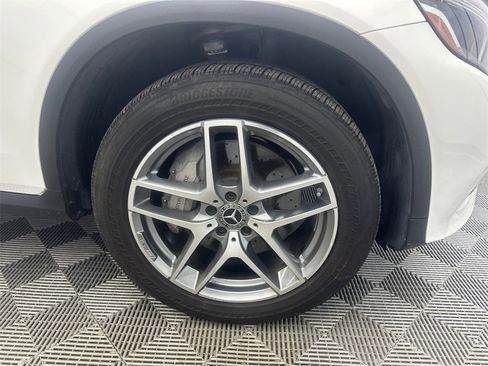 Used 2019 Mercedes-Benz GLC 300 GLC 300 w/ AMG Line image 13
