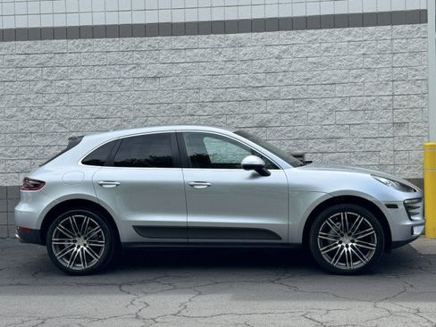 Used 2015 Porsche Macan S AWD/4WD image 34