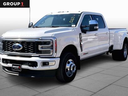 New 2025 Ford F350 Platinum w/ Platinum Plus Package