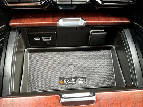 Used 2023 GMC Yukon Denali Ultimate image 24