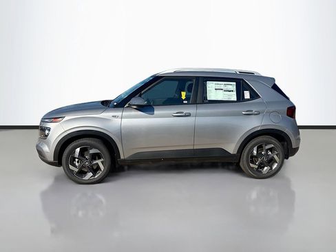 New 2025 Hyundai Venue SEL image 8