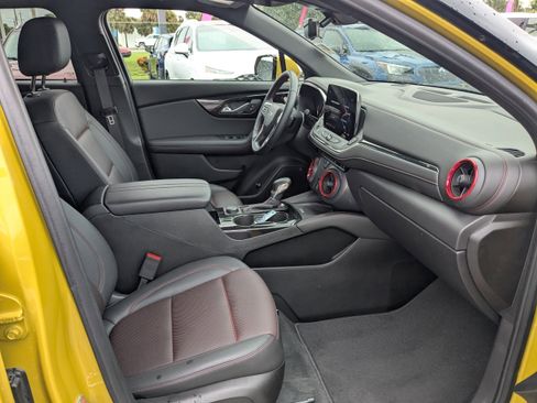 Certified 2024 Chevrolet Blazer RS w/ Driver Confidence II Package image 19