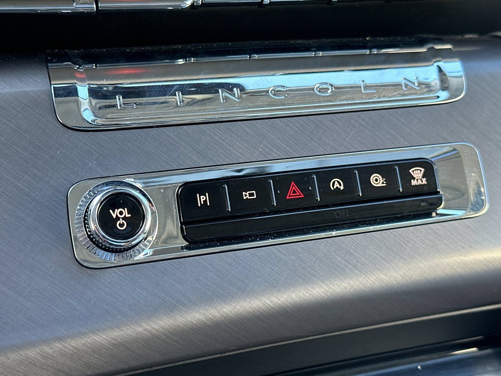 New 2026 Lincoln Aviator AWD image 20