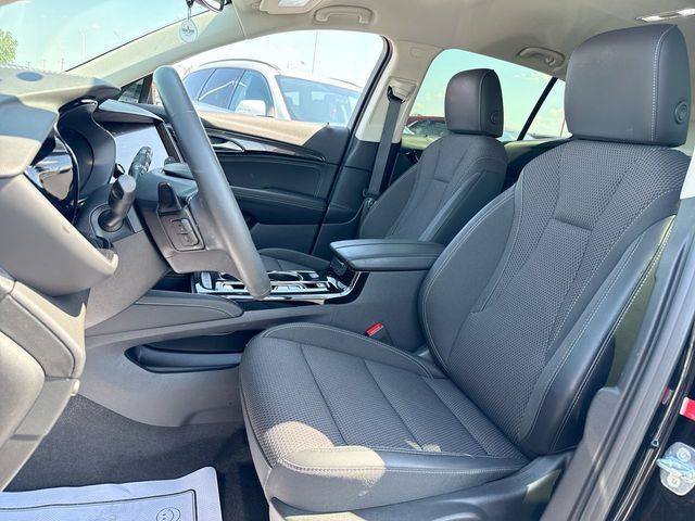 Used 2023 Buick Envision Preferred AWD/4WD image 11