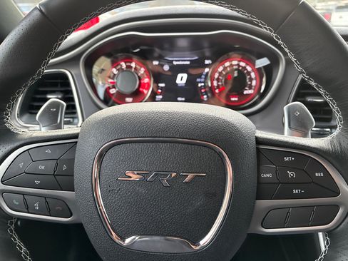 Used 2022 Dodge Challenger SRT Hellcat w/ SRT Black Package image 21