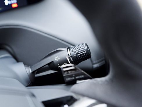 Used 2025 Lotus Eletre image 84