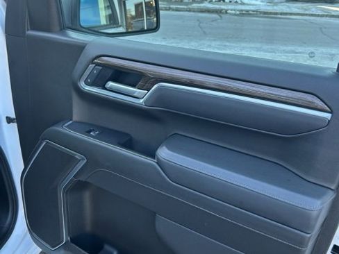 Certified 2025 Chevrolet Silverado 1500 LT image 8