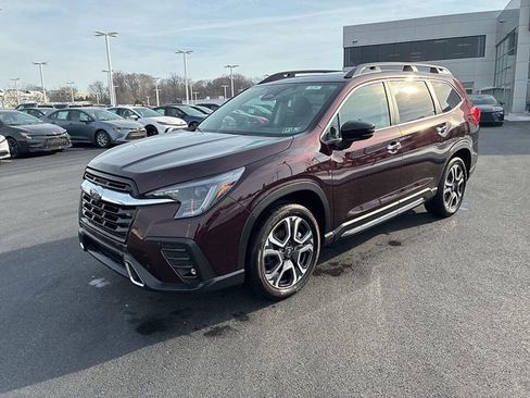 Used 2025 Subaru Ascent Touring w/ Popular Package #2 image 14