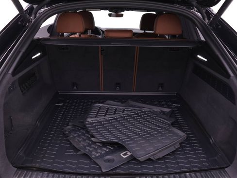 Certified 2023 Audi Q8 Prestige w/ Prestige Package image 18