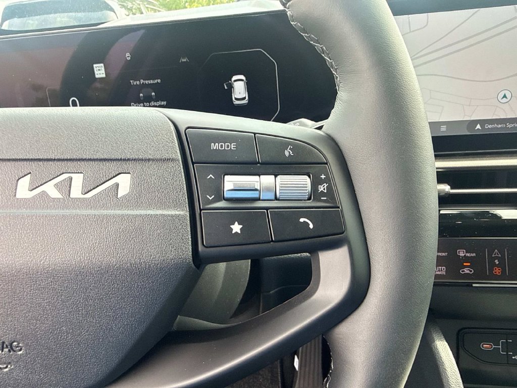 New 2026 Kia Sportage SX FWD image 25