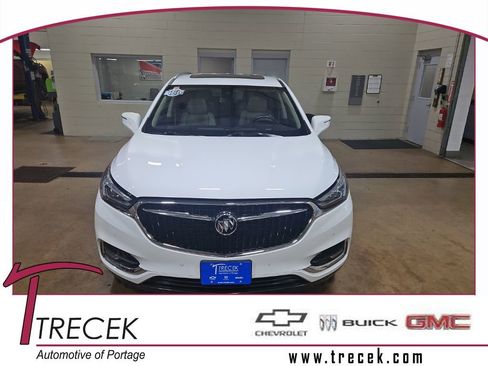 Used 2018 Buick Enclave Premium AWD/4WD image 1