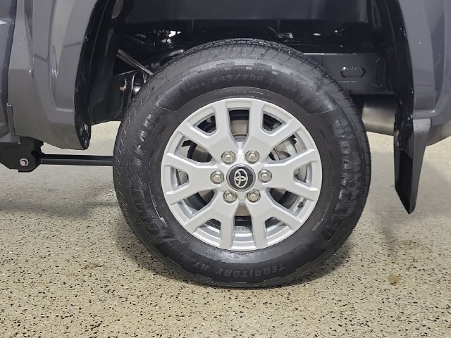 Used 2025 Toyota Tacoma SR5 RWD image 7