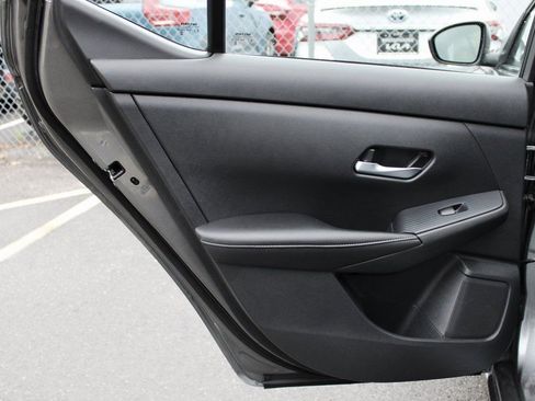 Used 2023 Nissan Sentra SV image 16