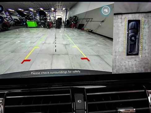 Used 2024 Lincoln Navigator Reserve w/ Monochromatic Package image 23