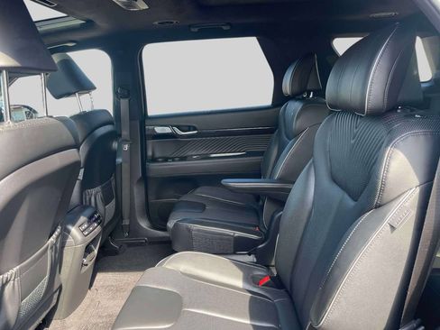 Used 2023 Hyundai Palisade Calligraphy AWD/4WD image 12