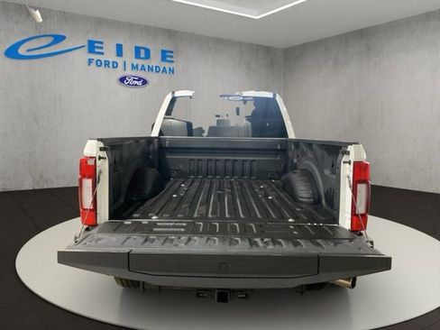 Used 2022 Ford F350 Platinum image 25