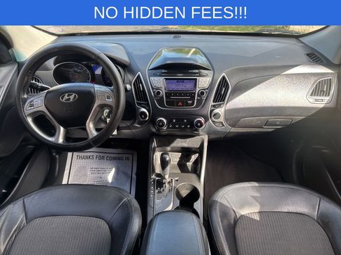 Used 2011 Hyundai Tucson GLS FWD image 17