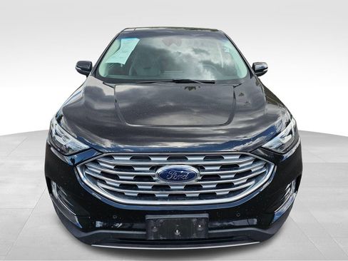 Used 2021 Ford Edge Titanium AWD/4WD image 3