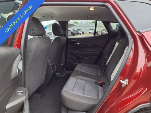 Used 2024 Chevrolet Trax RS w/ Driver Confidence Package FWD image 12
