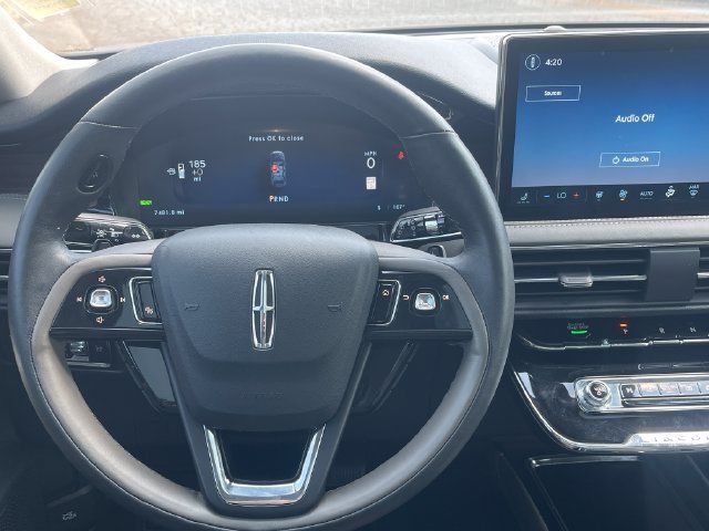 Used 2025 Lincoln Corsair Grand Touring w/ Equipment Group 301A AWD/4WD image 16