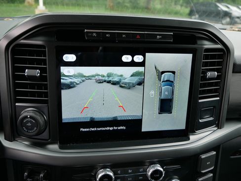 New 2024 Ford F150 XLT w/ Equipment Group 302A MID image 33