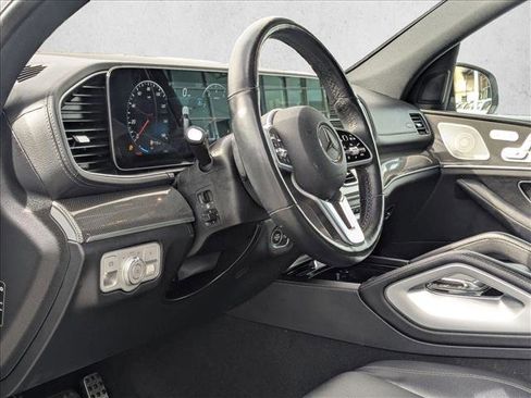Certified 2022 Mercedes-Benz GLS 450 4MATIC image 9
